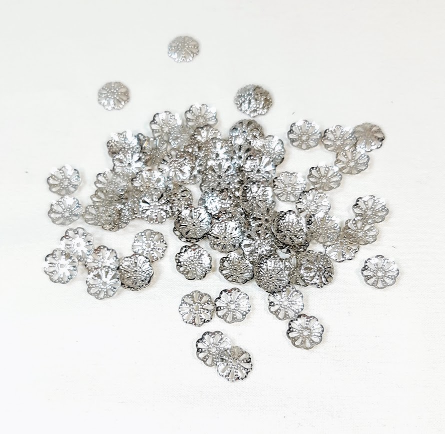 Lot de 30 coupelles diam&egrave;tre 10mm coloris argent
